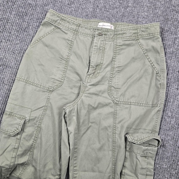Abercrombie & Fitch Pants - Abercrombie & Fitch Pants Womens 29 Short Green Cargo Straight Twill Pockets